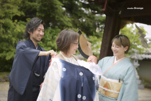 菅原天満宮でのお宮参り出張写真撮影　家族写真